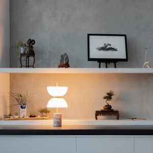 Настольный светильник Maytoni Kyoto золотой / серый 11W 500lm 240° IP20 830