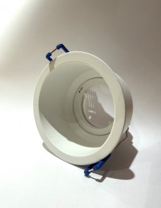 Valgusti raam SPOTIKE S valge