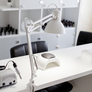 Näpitsvalgusti Trio Lighting Tajo valge E14 IP20