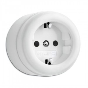 Pistikupesa THPG pinnapealne Duroplast valge IP20