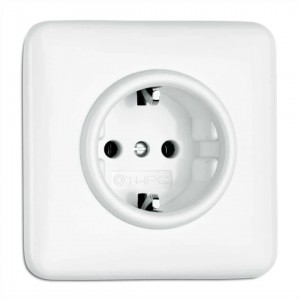 Socket THPG Duroplast white IP20
