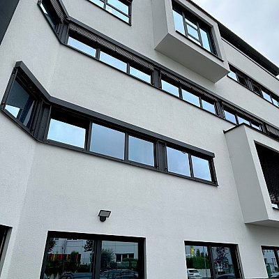Julkisivuvalaisin Deko-Light Alkes L Motion liikumisanduriga harmaa 36W 1720lm IP65 830
